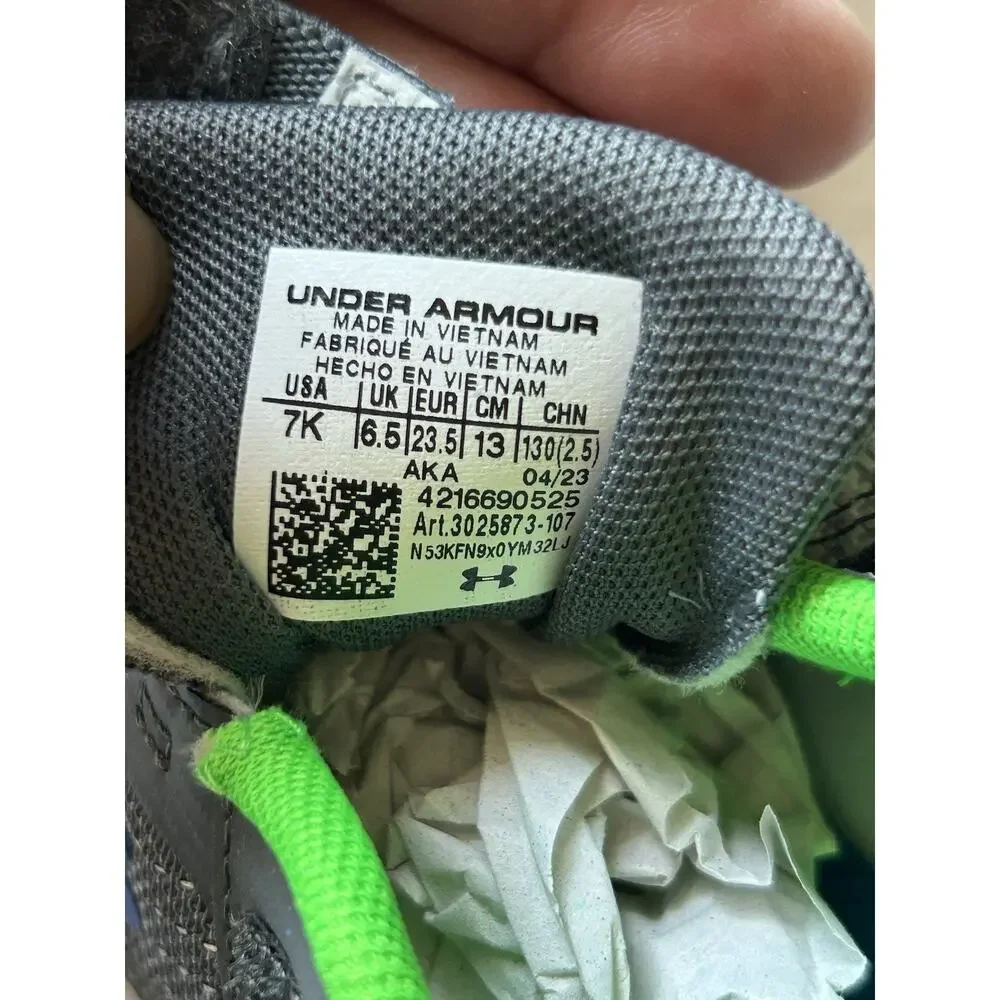 Under Armour 3025873-107 Unisex Kids Gray Green Mesh Hook & Loop Strap 7K